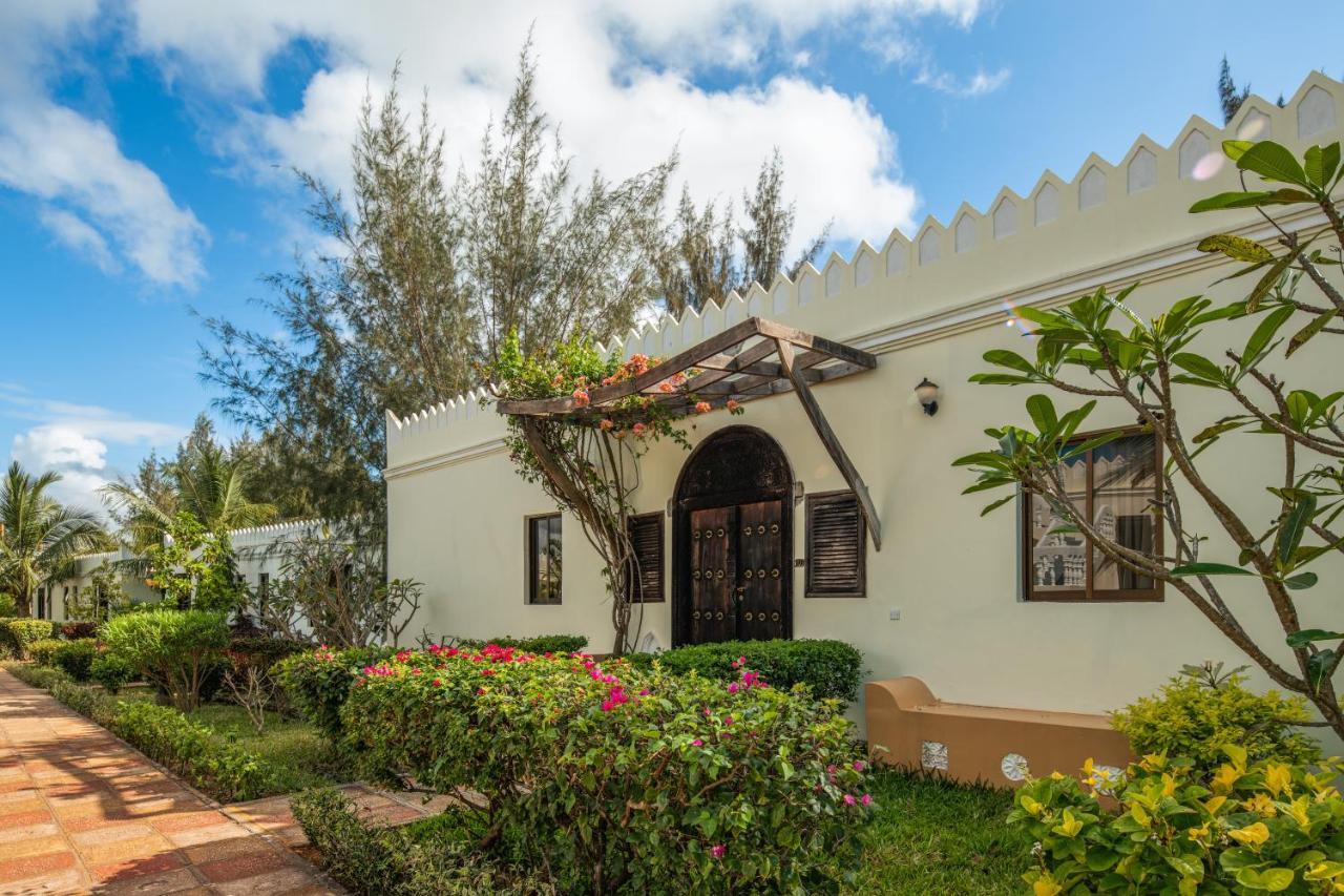 Moja Tuu The Luxury Villas & Nature Retreat Kiwengwa  Exterior photo