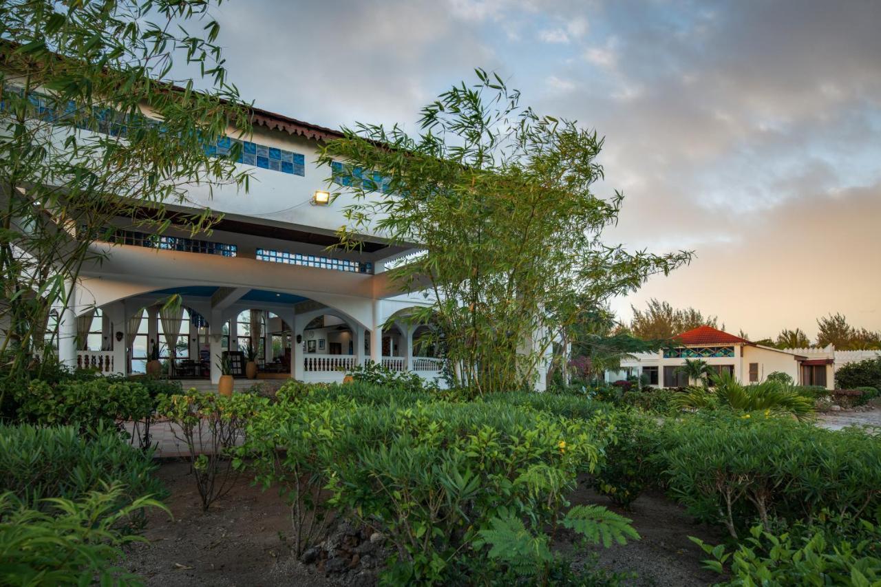 Moja Tuu The Luxury Villas & Nature Retreat Kiwengwa  Exterior photo